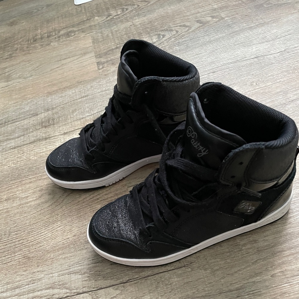 Pastry High Tops (Youth Size 3) Hip Hop Shoe